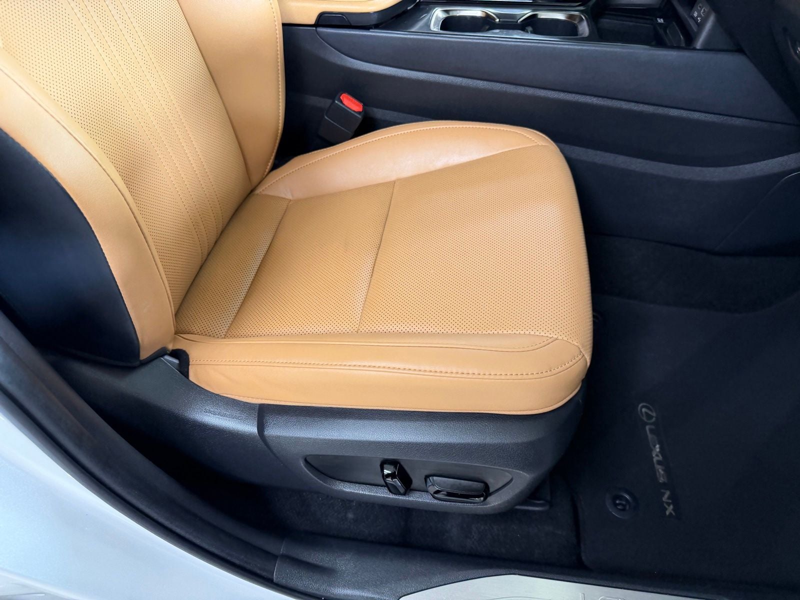 2022 Lexus NX 350h Base