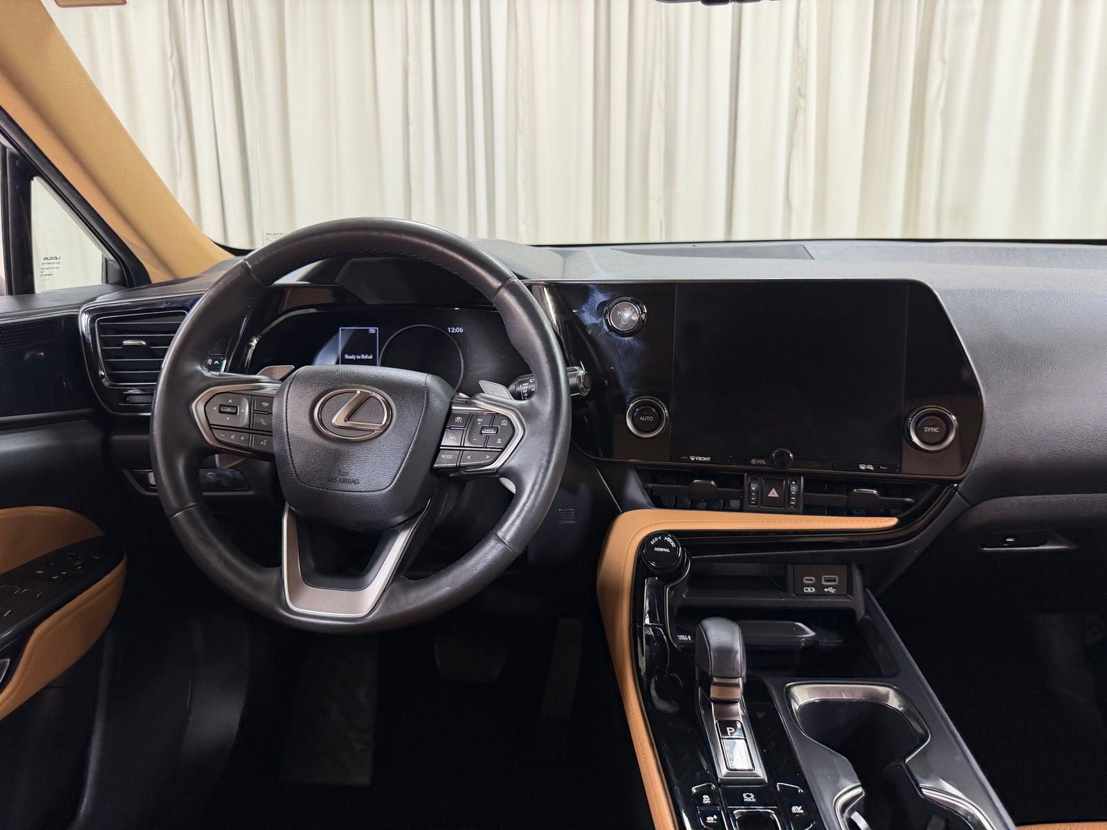 2022 Lexus NX 350h Base