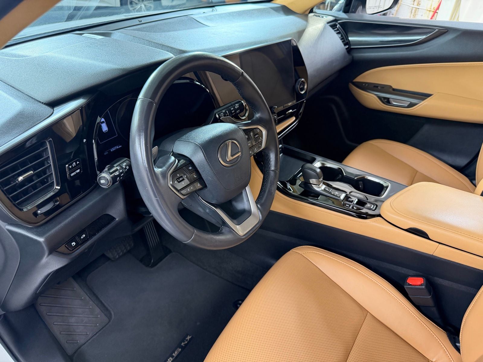 2022 Lexus NX 350h Base