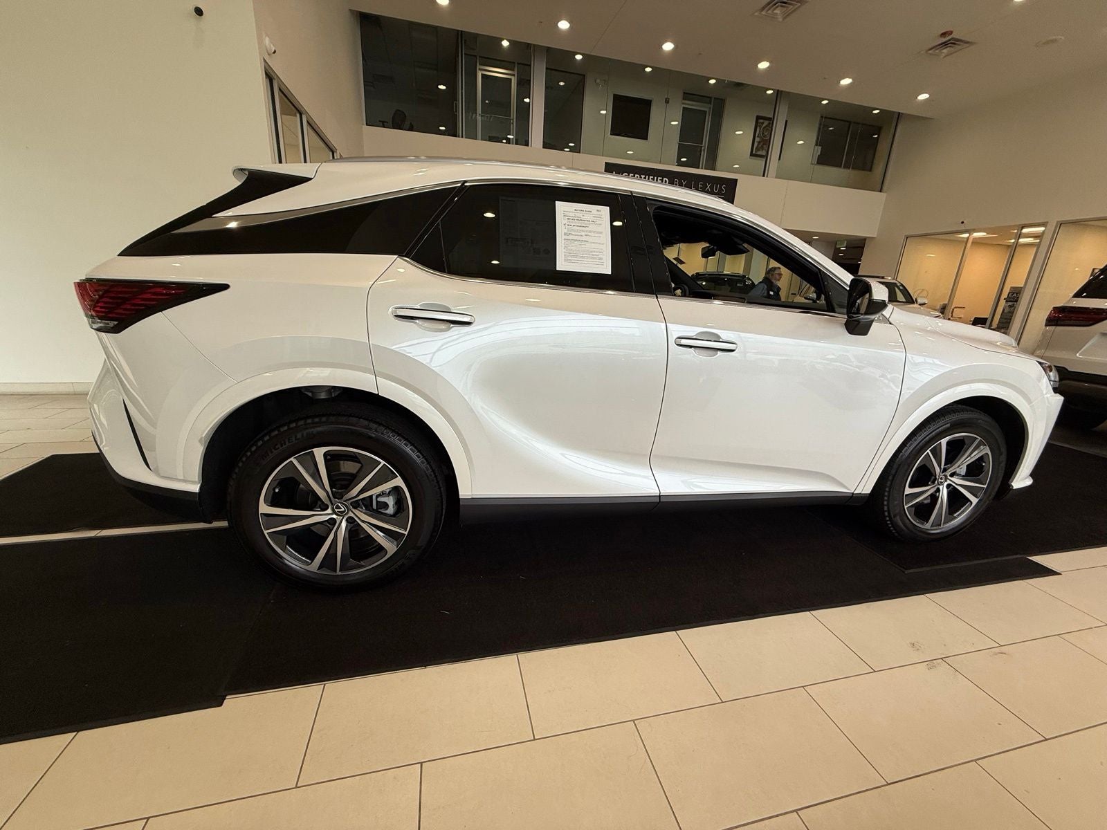 2025 Lexus RX 350 Premium