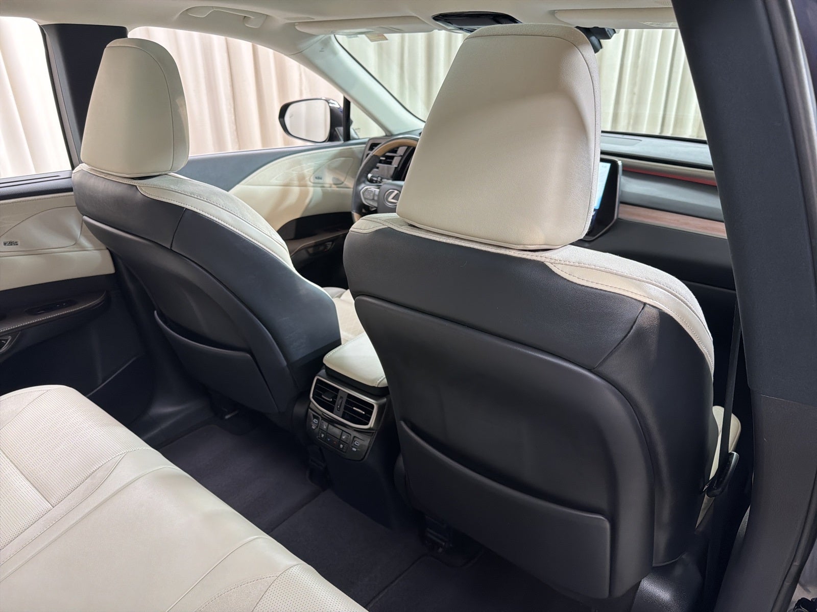 2023 Lexus RX 350h Luxury