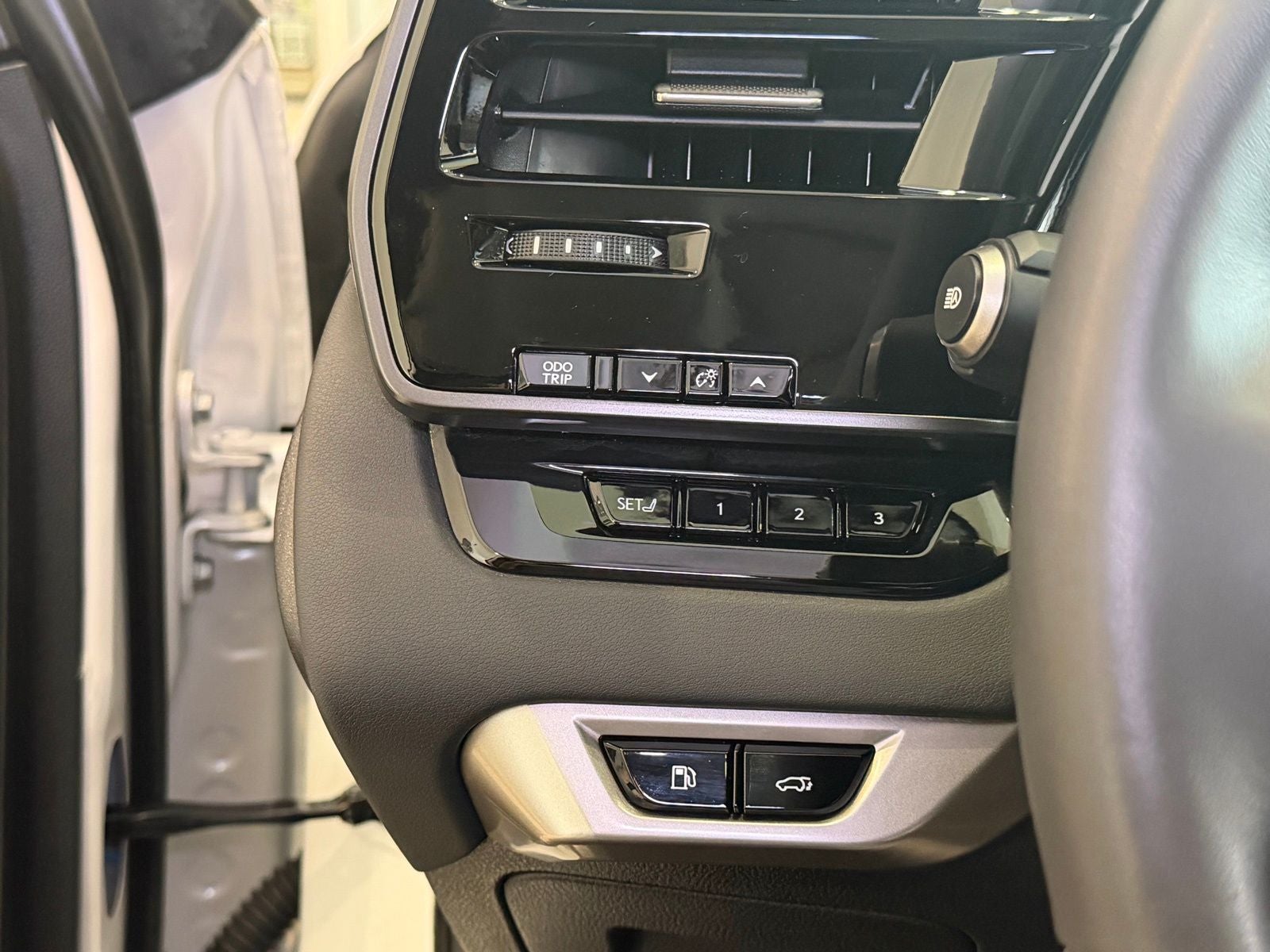 2024 Lexus RX 350h Premium