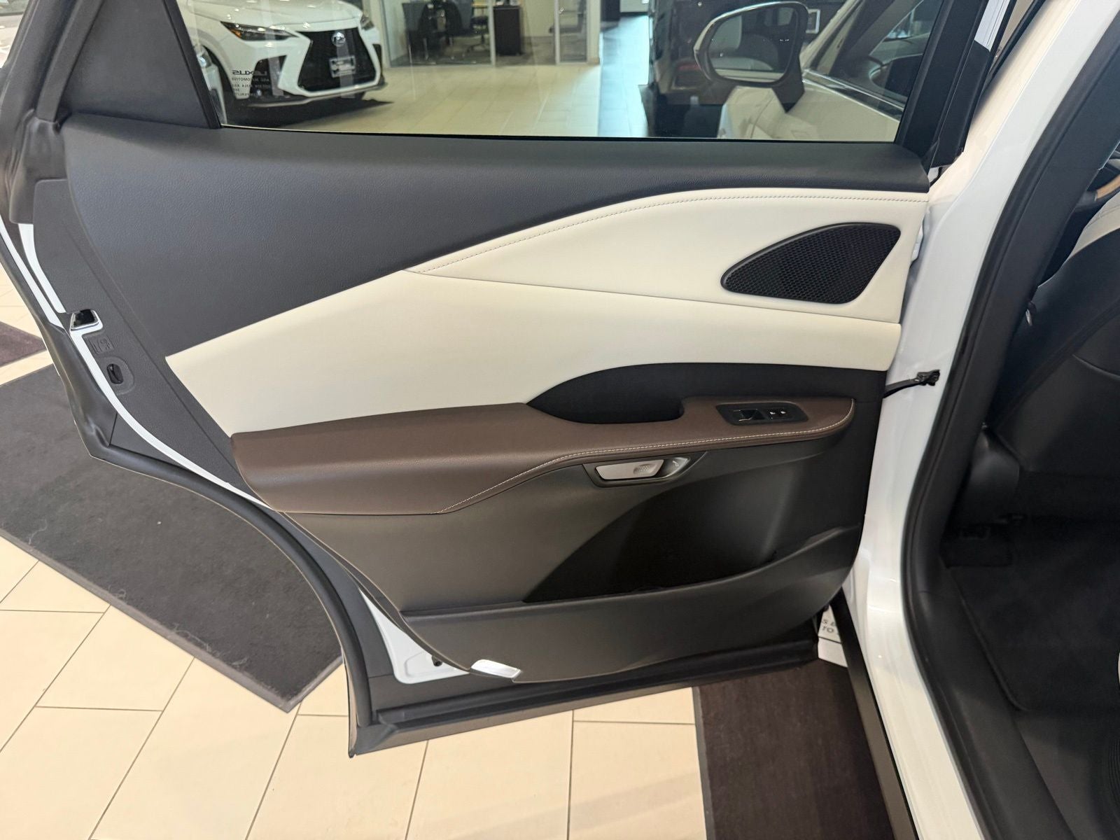 2024 Lexus RX 350h Premium