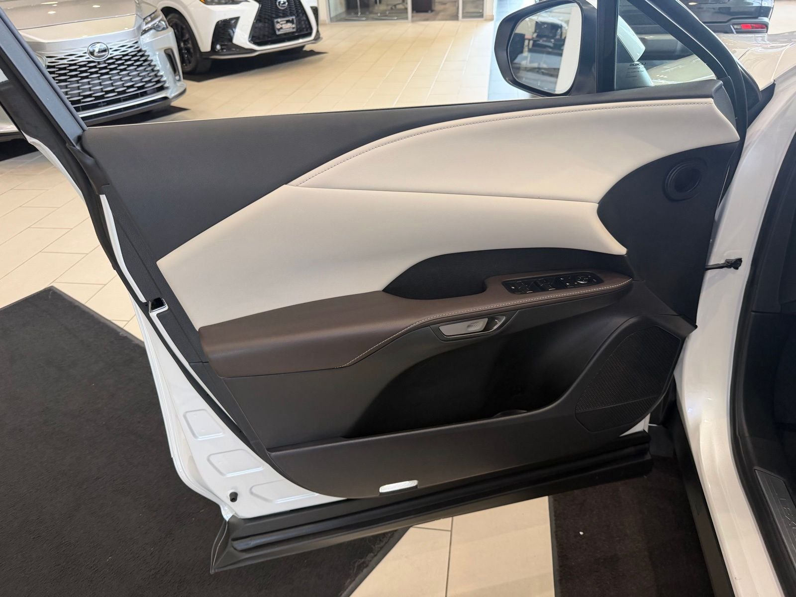 2024 Lexus RX 350h Premium