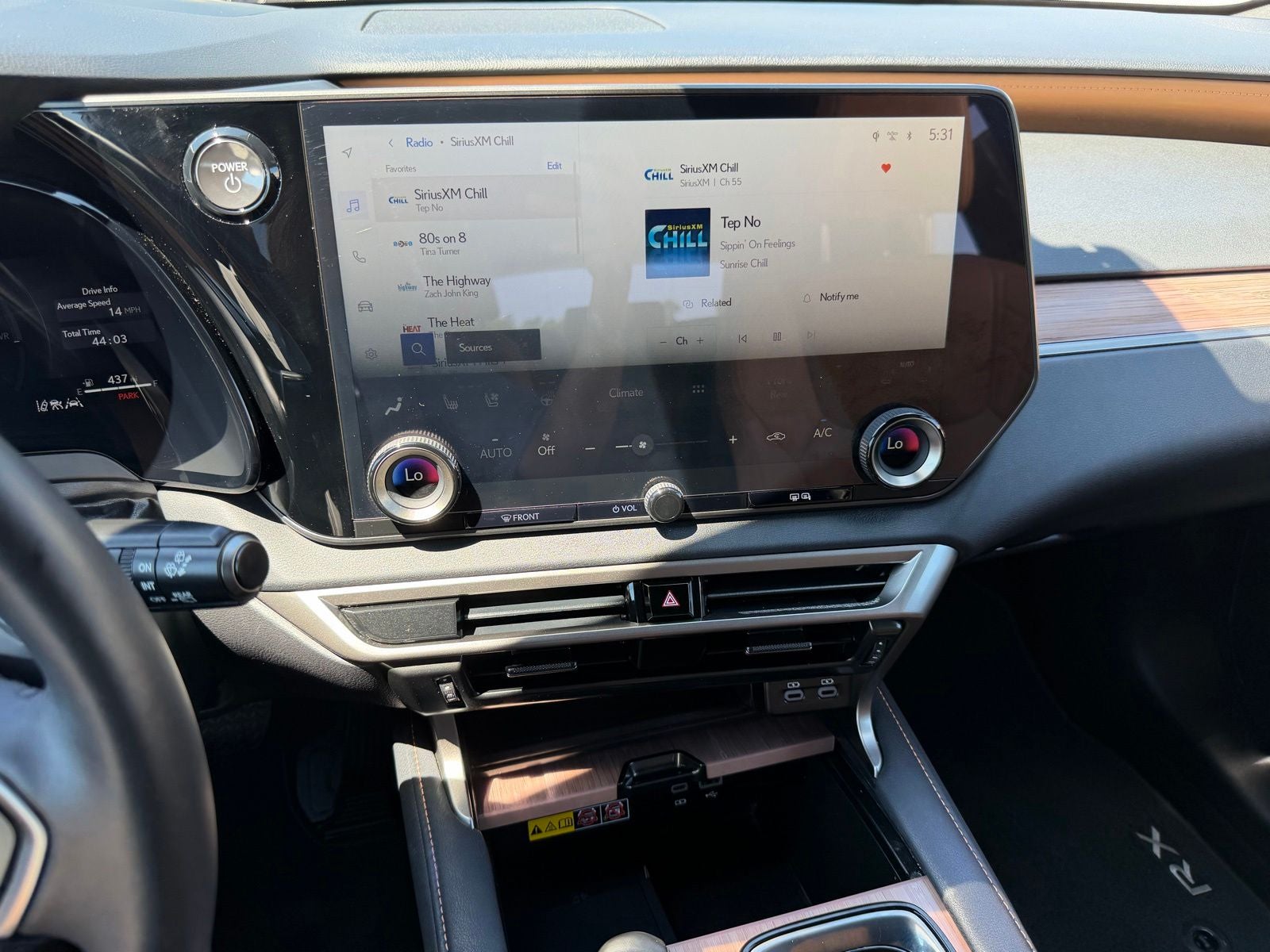 2025 Lexus RX 350h Premium