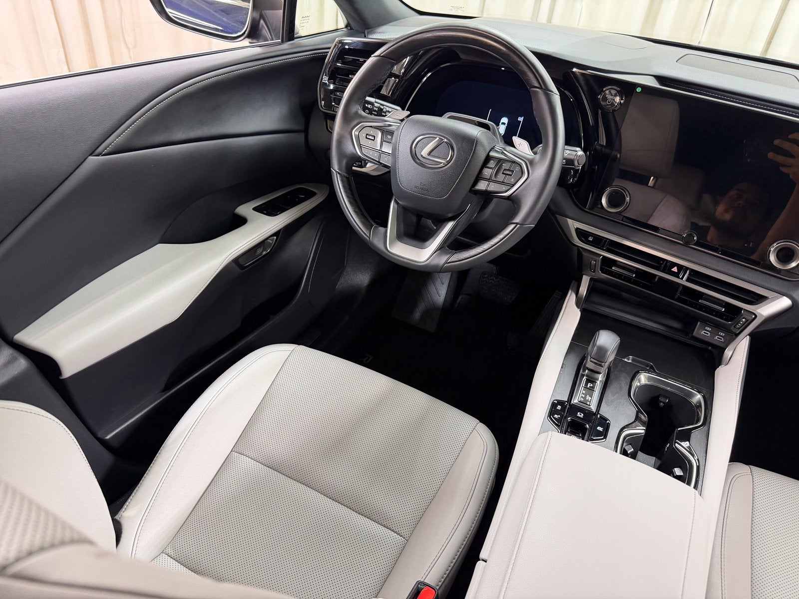 2026 Lexus RX 350h Premium