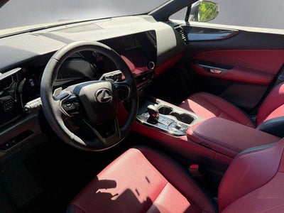 2025 Lexus NX 350h Premium