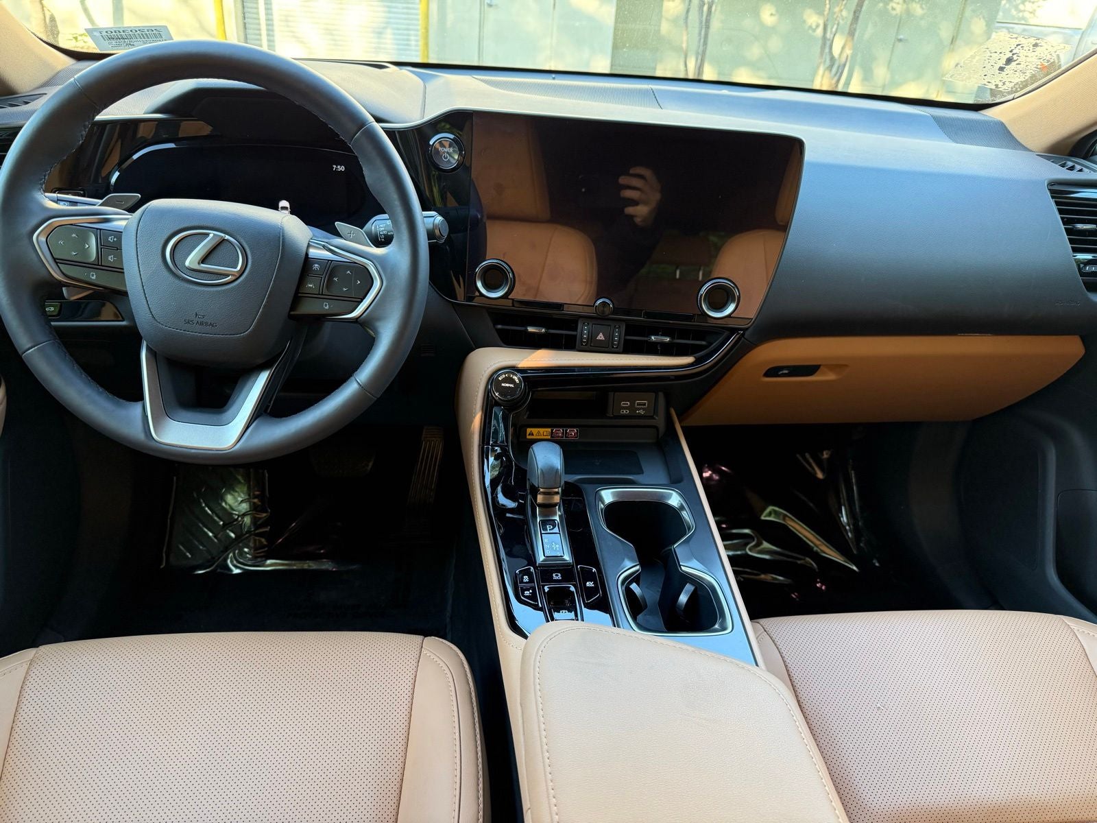 2024 Lexus NX 350h Premium