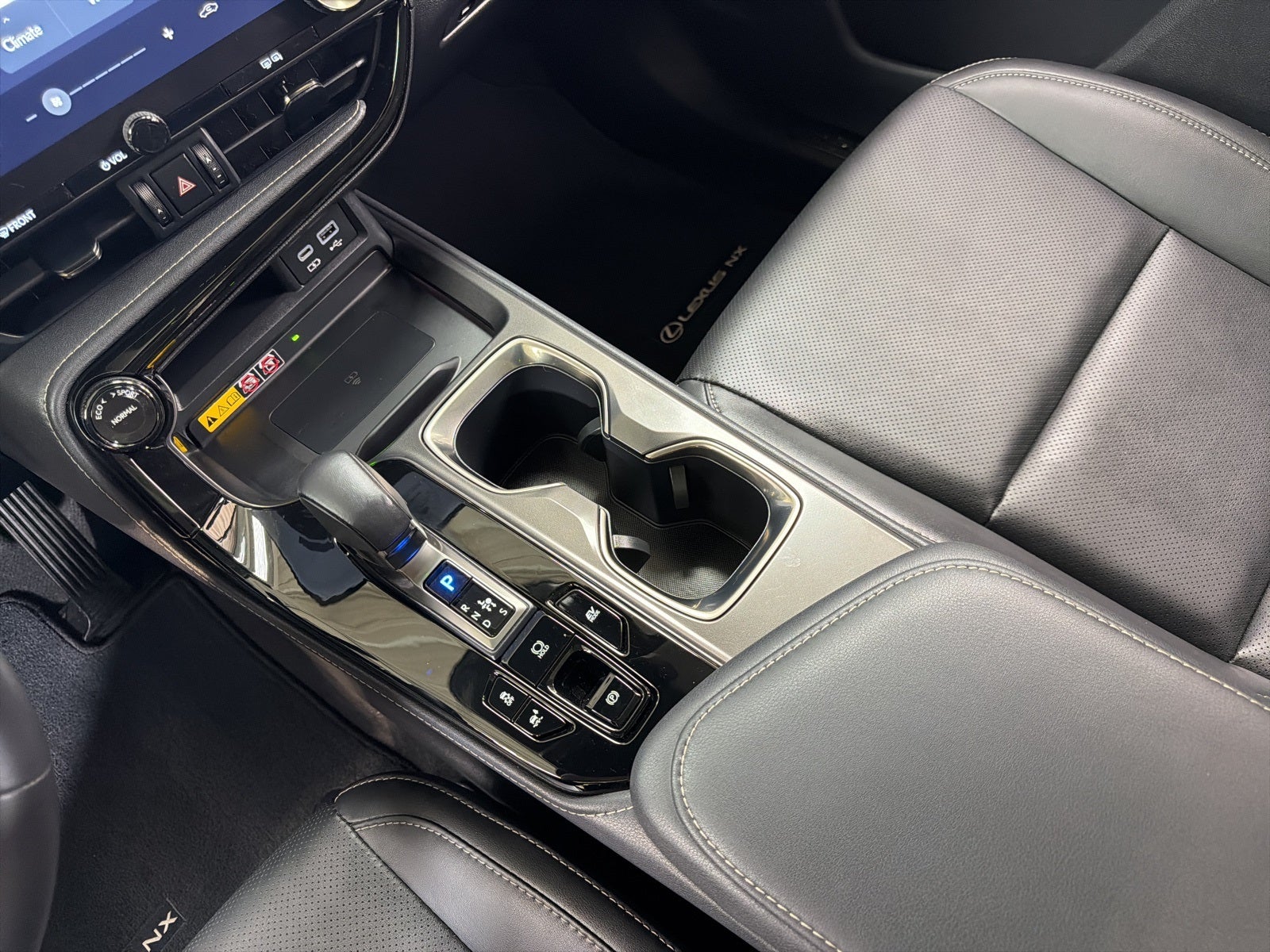 2024 Lexus NX 350h Premium