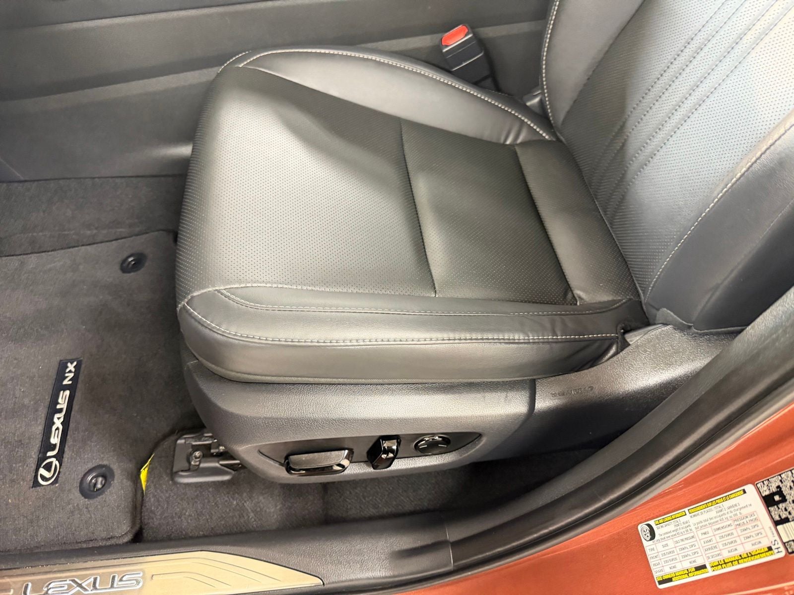 2025 Lexus NX 350h Premium