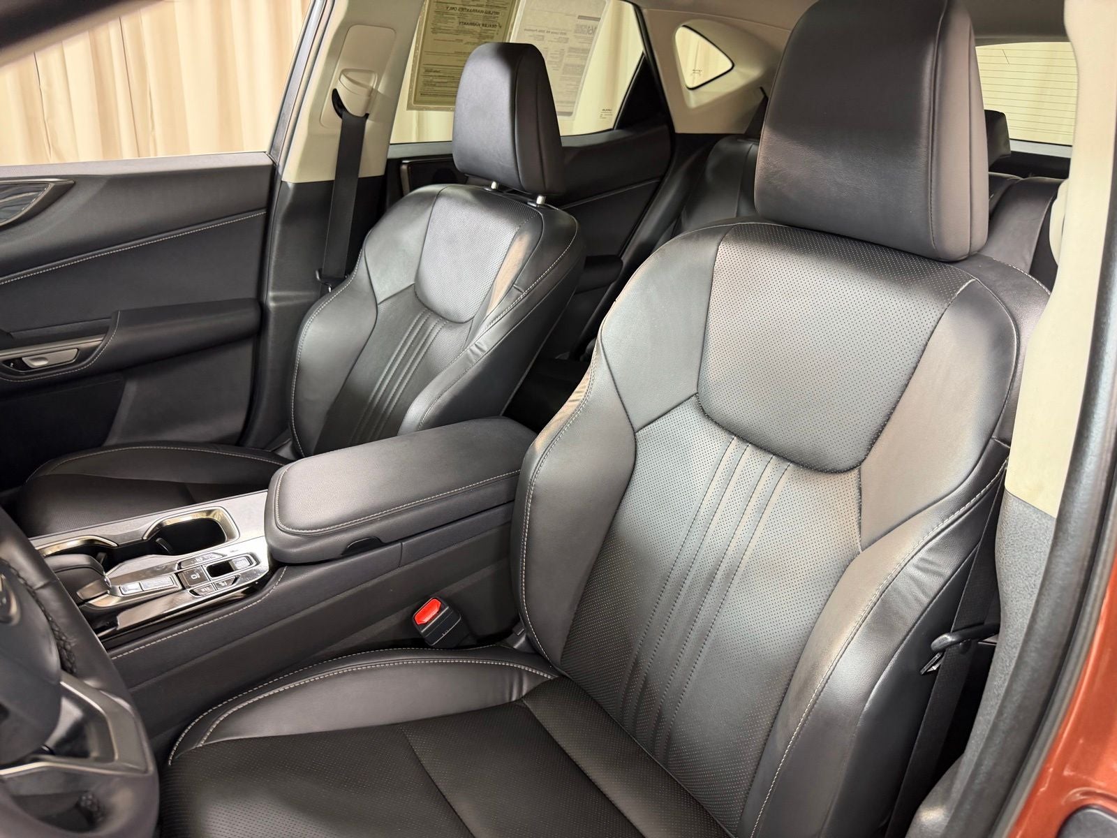 2025 Lexus NX 350h Premium