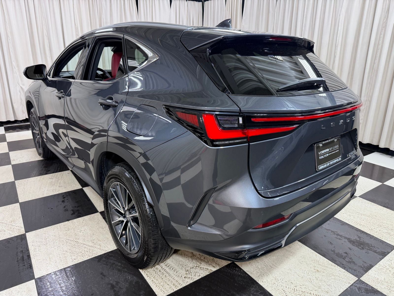 2025 Lexus NX 350h Premium