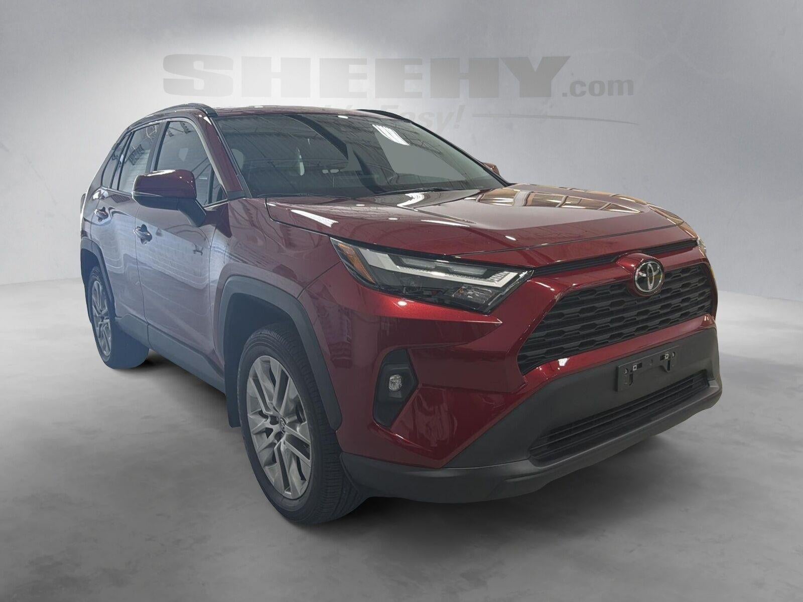 2025 Toyota Rav4 XLE Premium