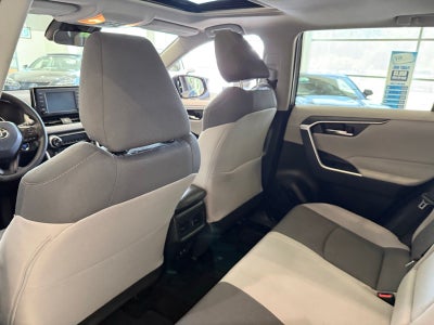 2019 Toyota RAV4 Hybrid XLE