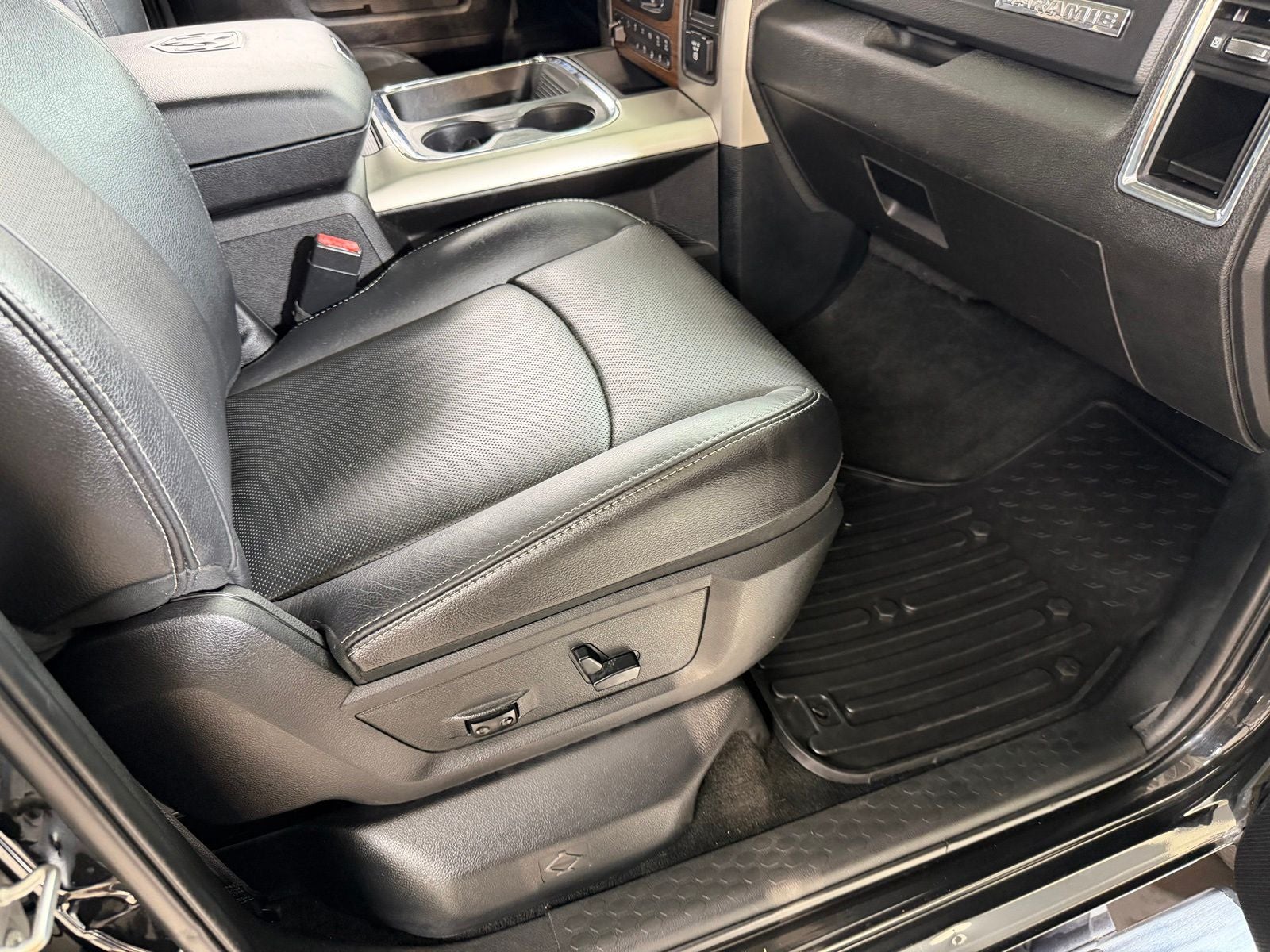 2017 RAM 2500 Laramie