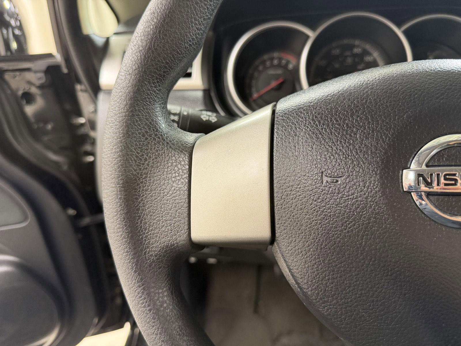 2012 Nissan Versa 1.8 S