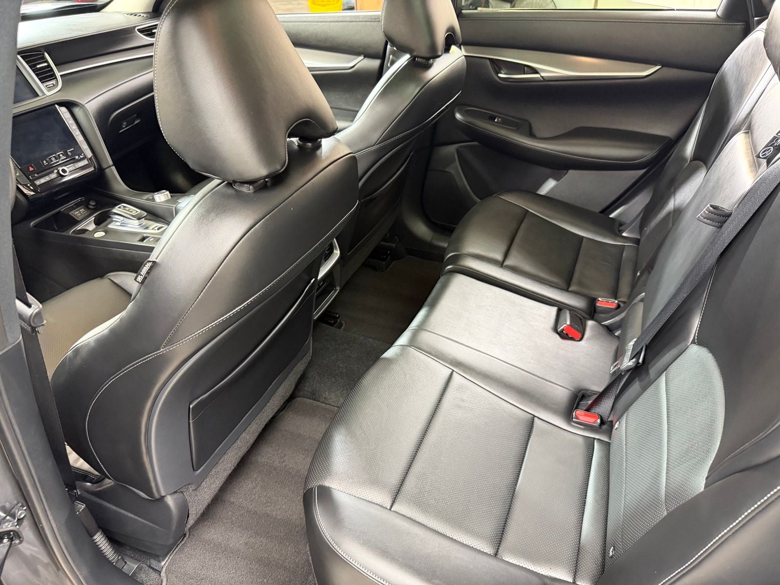 2023 INFINITI QX50 LUXE