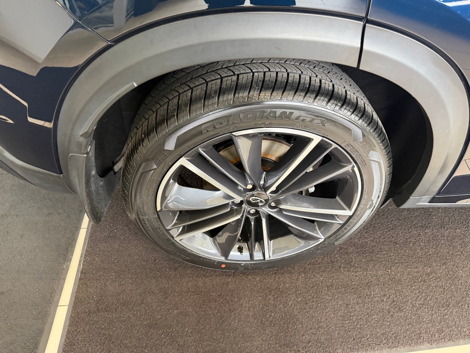 2023 INFINITI QX55 LUXE