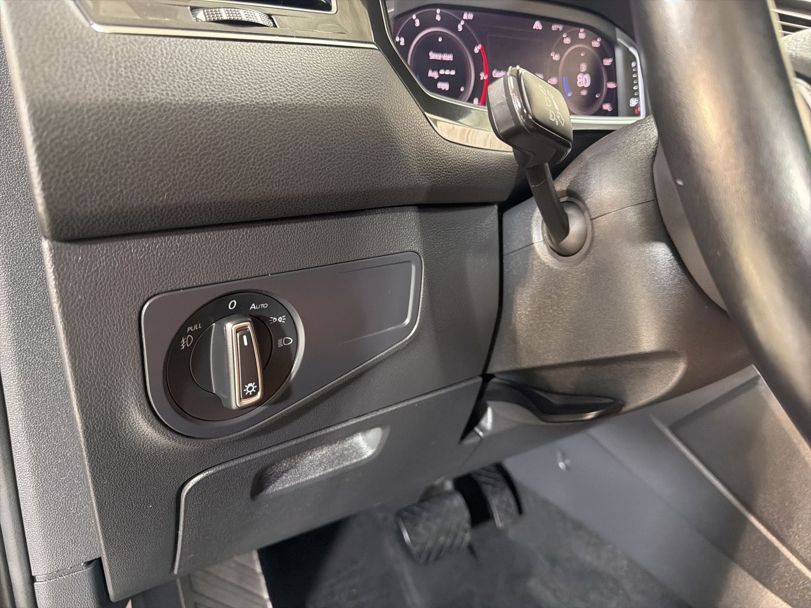 2019 Volkswagen Tiguan 2.0T SEL Premium 4Motion