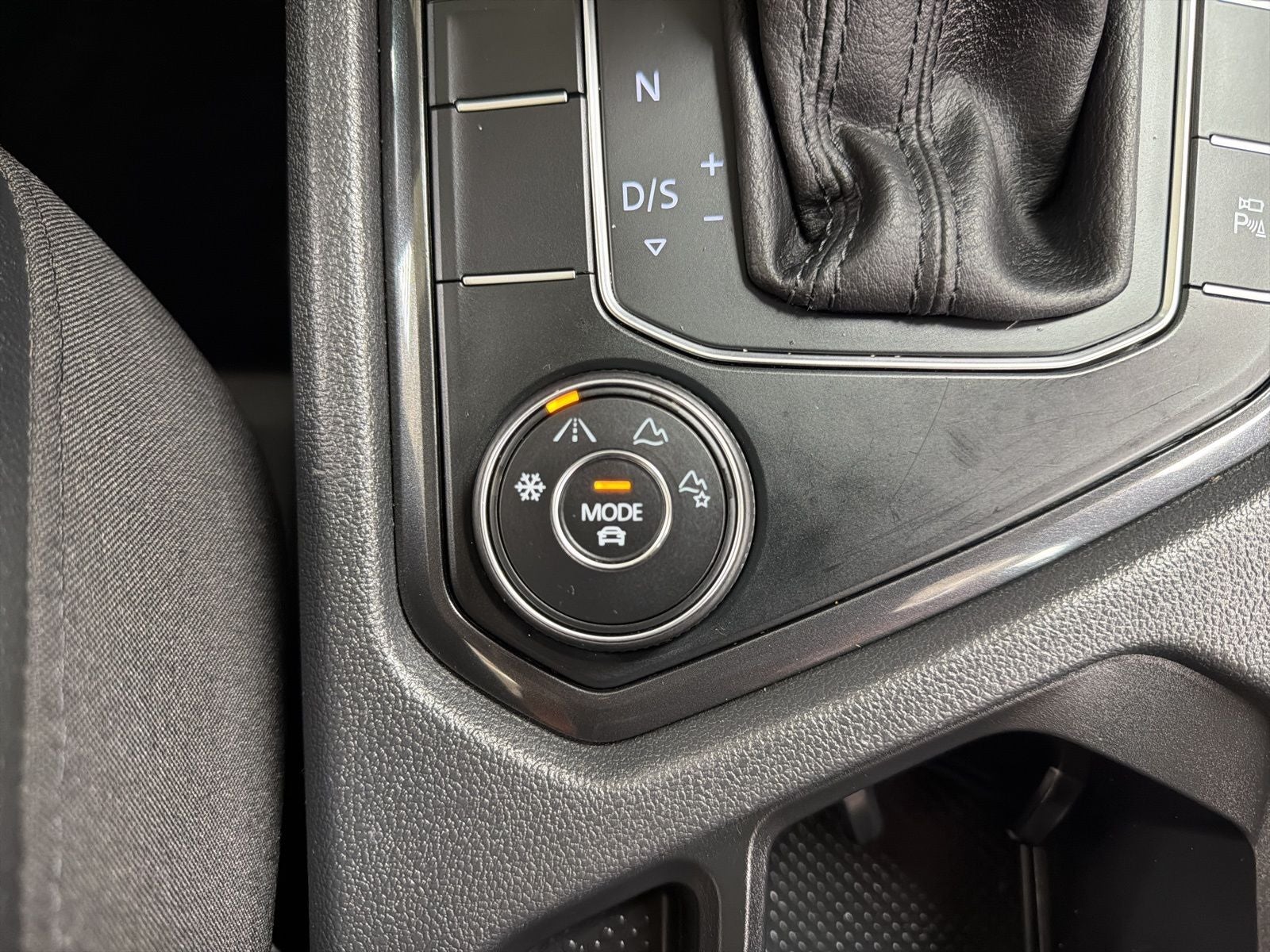 2019 Volkswagen Tiguan 2.0T SEL Premium 4Motion