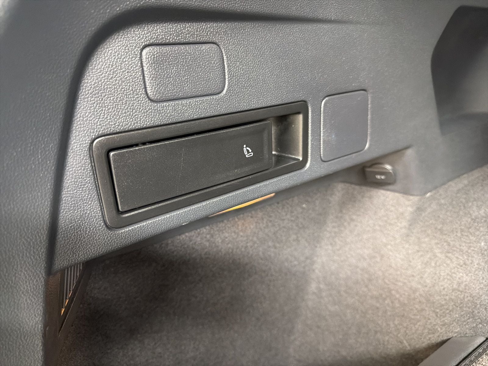 2019 Volkswagen Tiguan 2.0T SEL Premium 4Motion