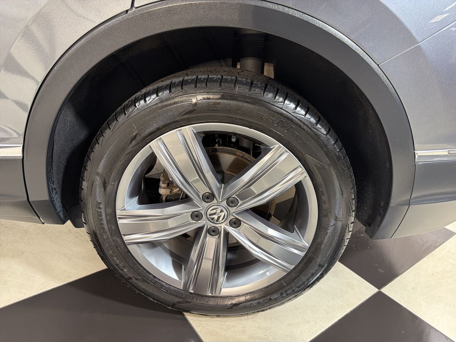 2019 Volkswagen Tiguan 2.0T SEL Premium 4Motion