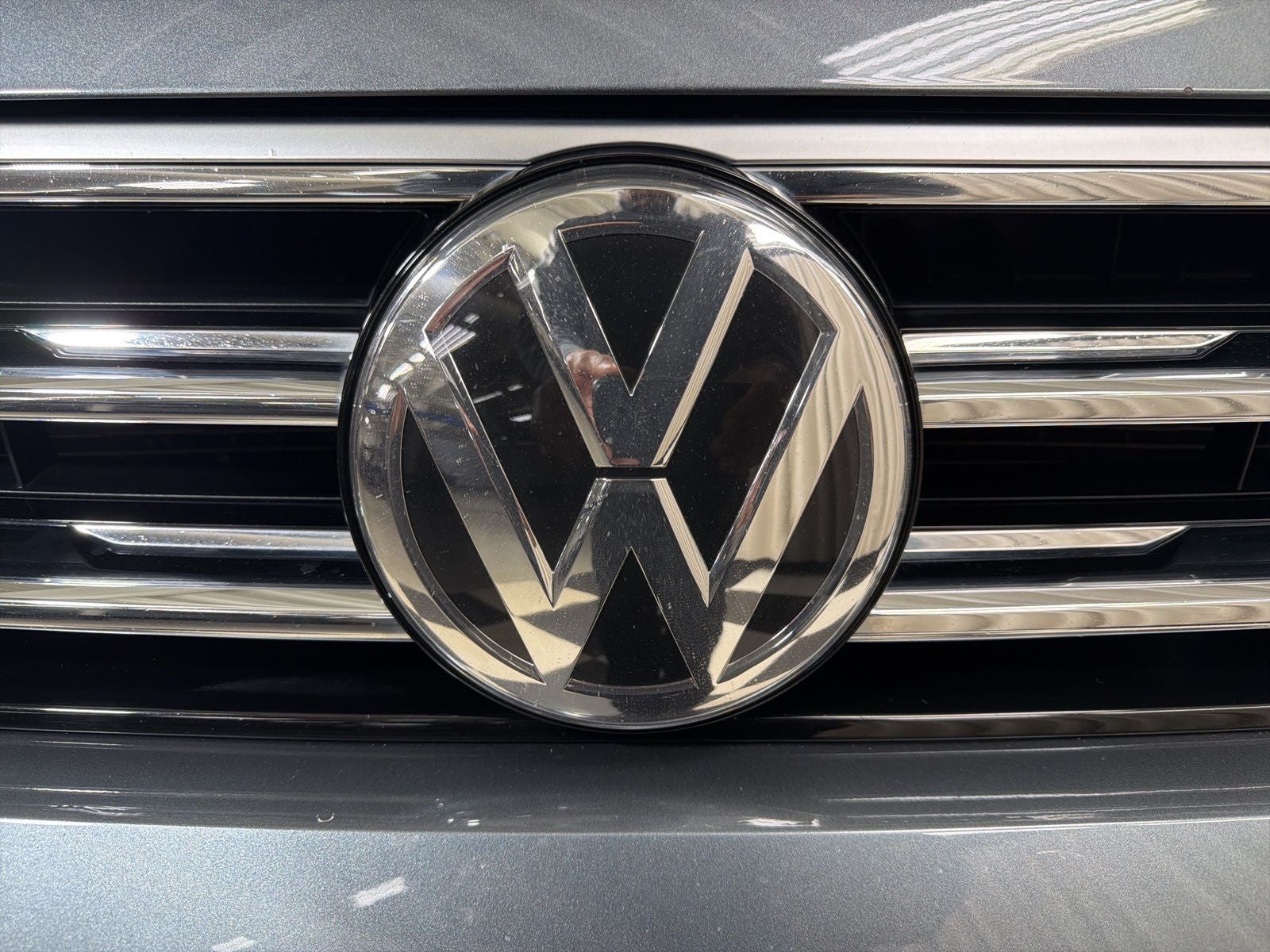 2019 Volkswagen Tiguan 2.0T SEL Premium 4Motion