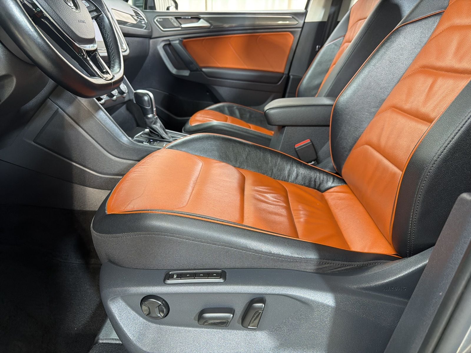 2019 Volkswagen Tiguan 2.0T SEL Premium 4Motion