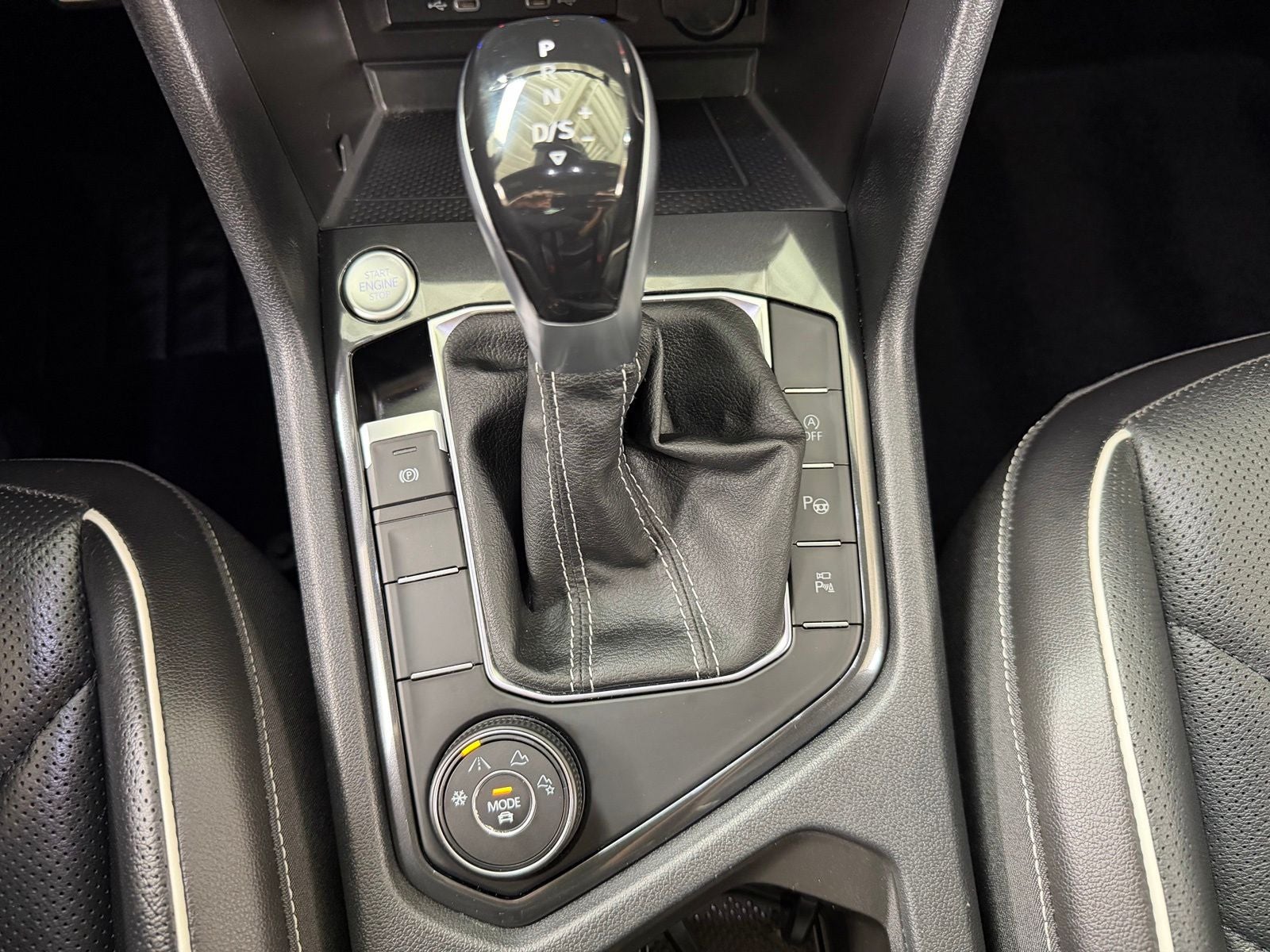 2022 Volkswagen Tiguan 2.0T SEL R-Line