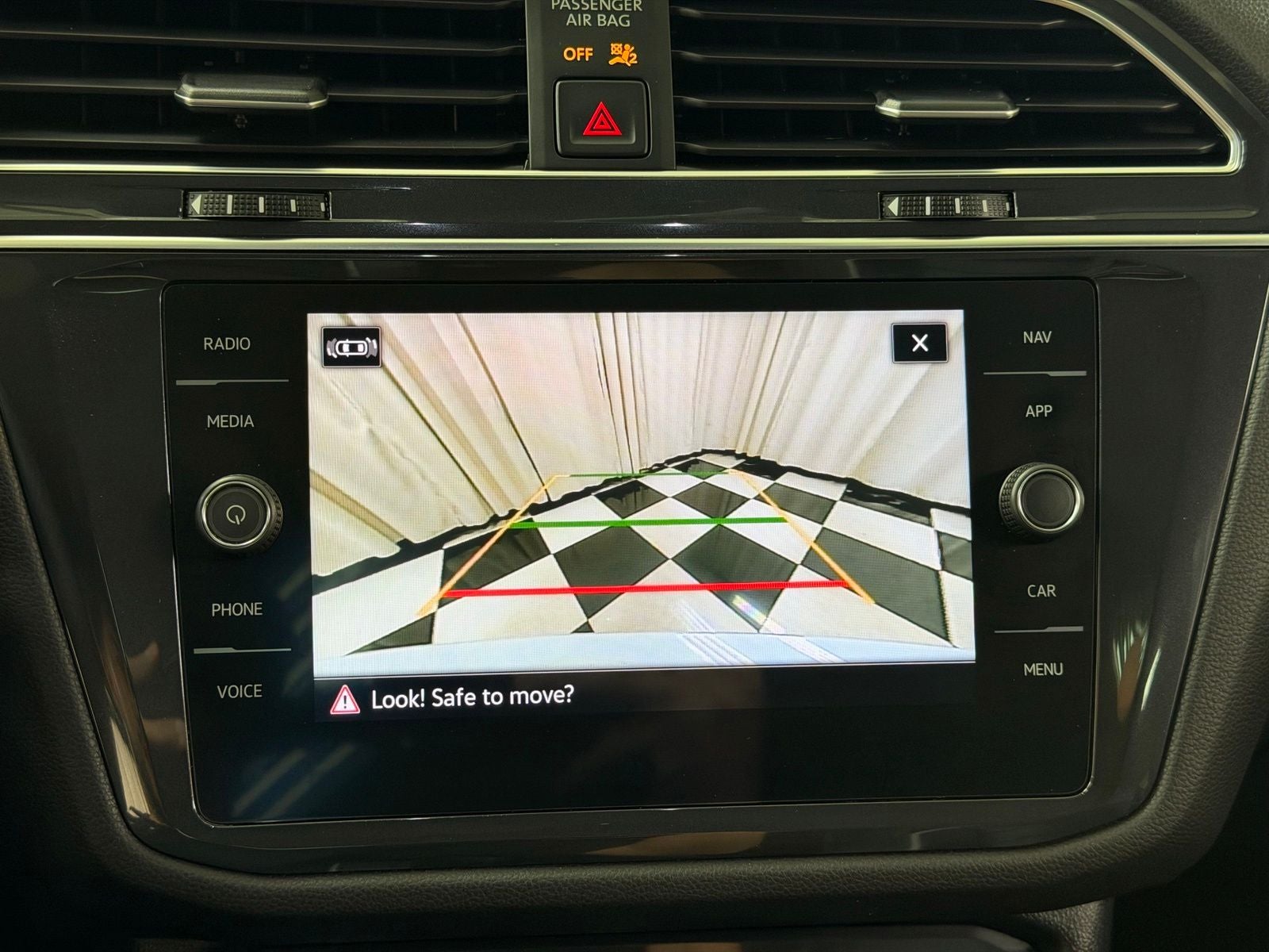 2022 Volkswagen Tiguan 2.0T SEL R-Line