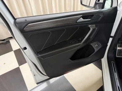 2022 Volkswagen Tiguan 2.0T SEL R-Line