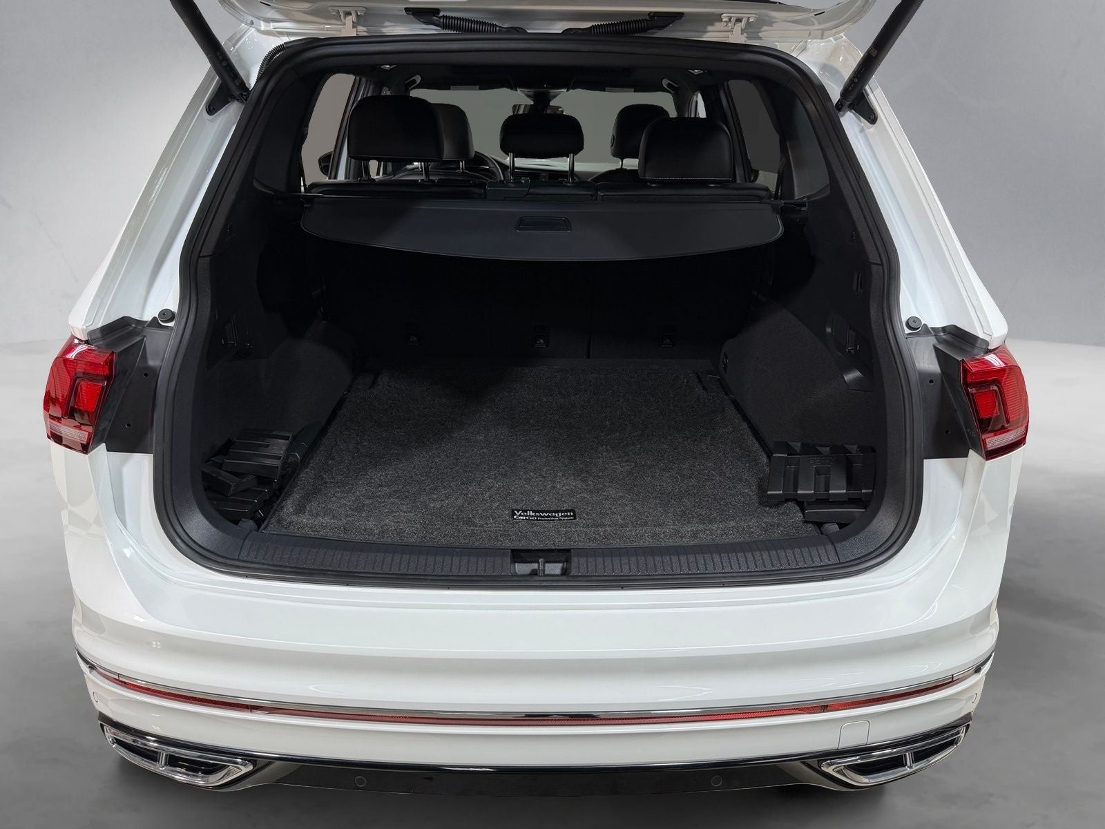 2022 Volkswagen Tiguan 2.0T SEL R-Line