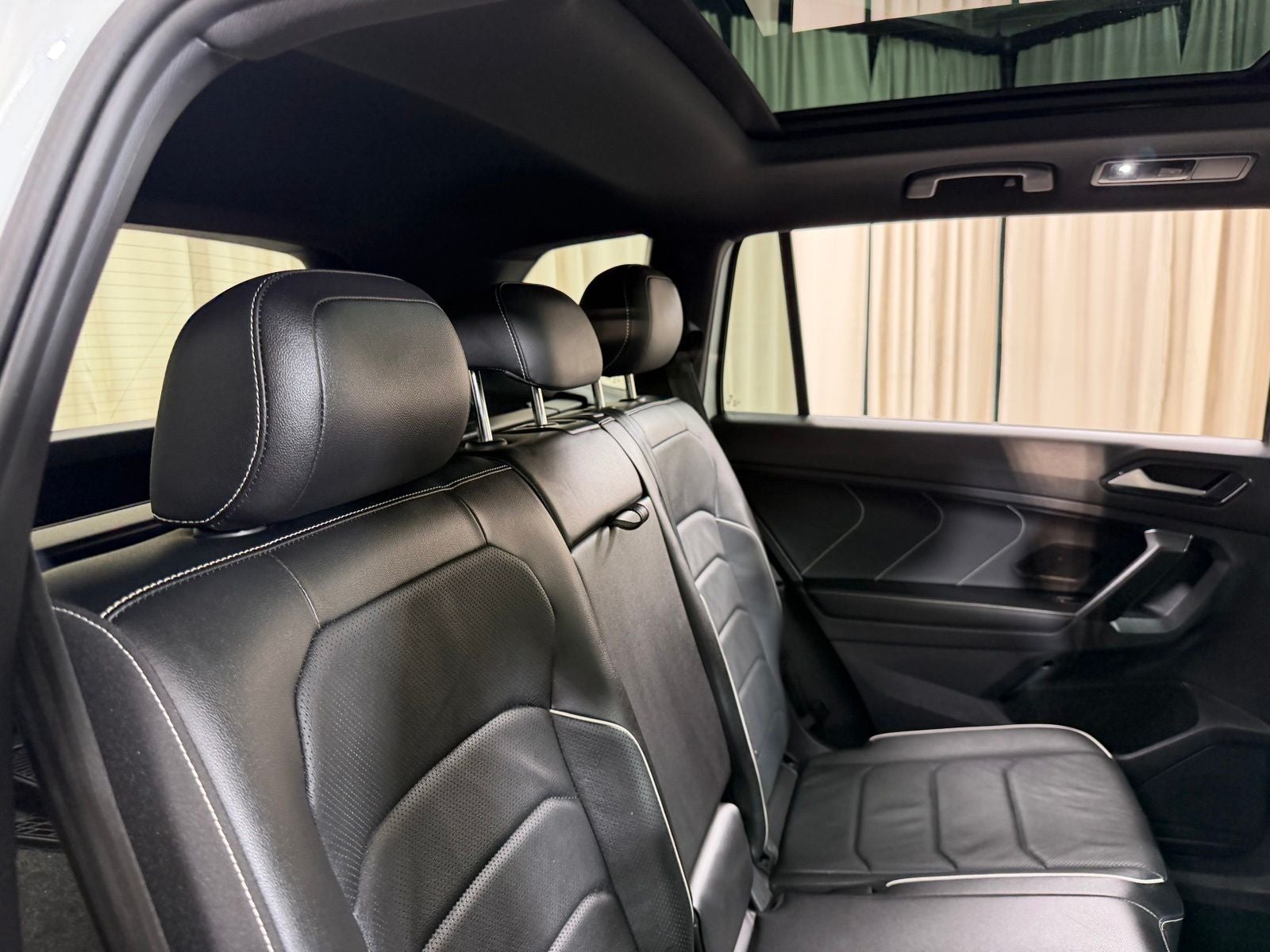 2022 Volkswagen Tiguan 2.0T SEL R-Line