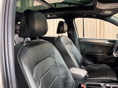2022 Volkswagen Tiguan 2.0T SEL R-Line