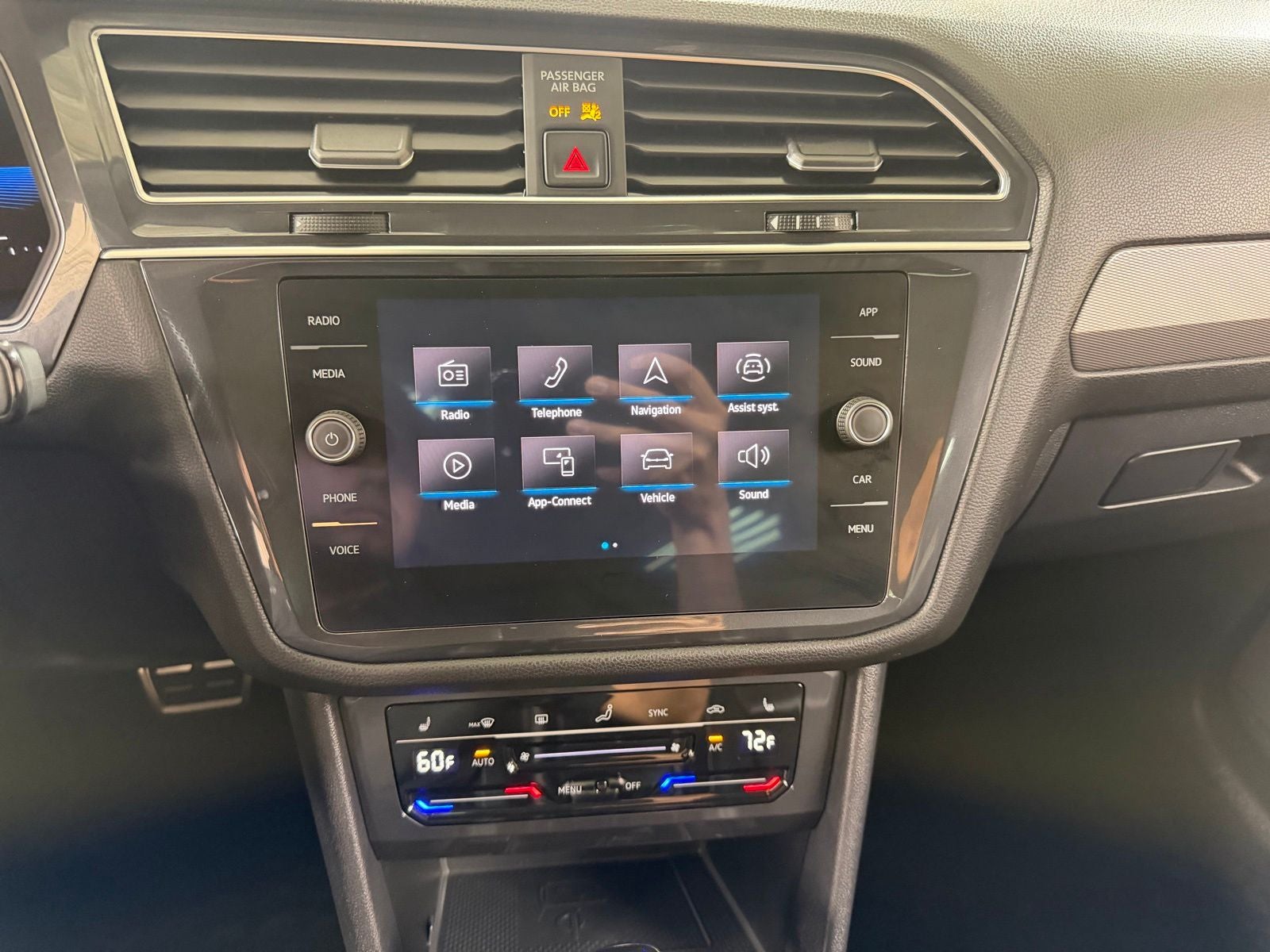 2022 Volkswagen Tiguan 2.0T SE R-Line Black