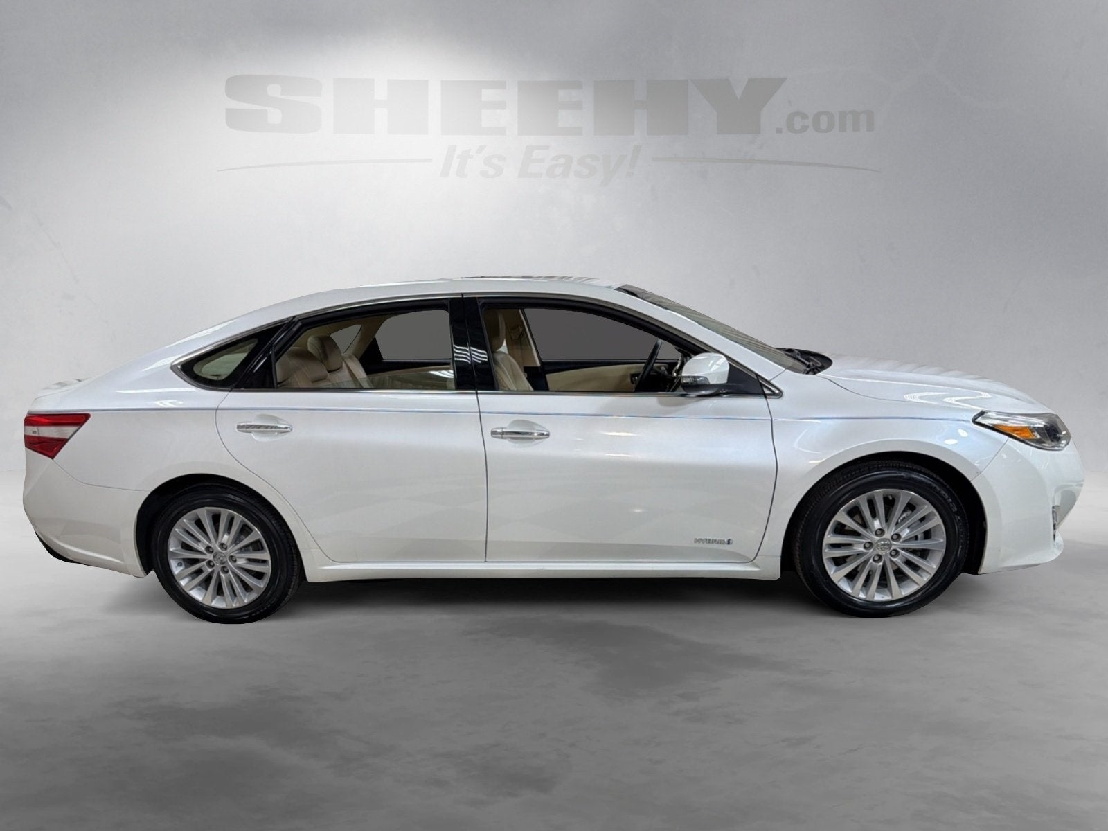 2014 Toyota Avalon Hybrid XLE Touring