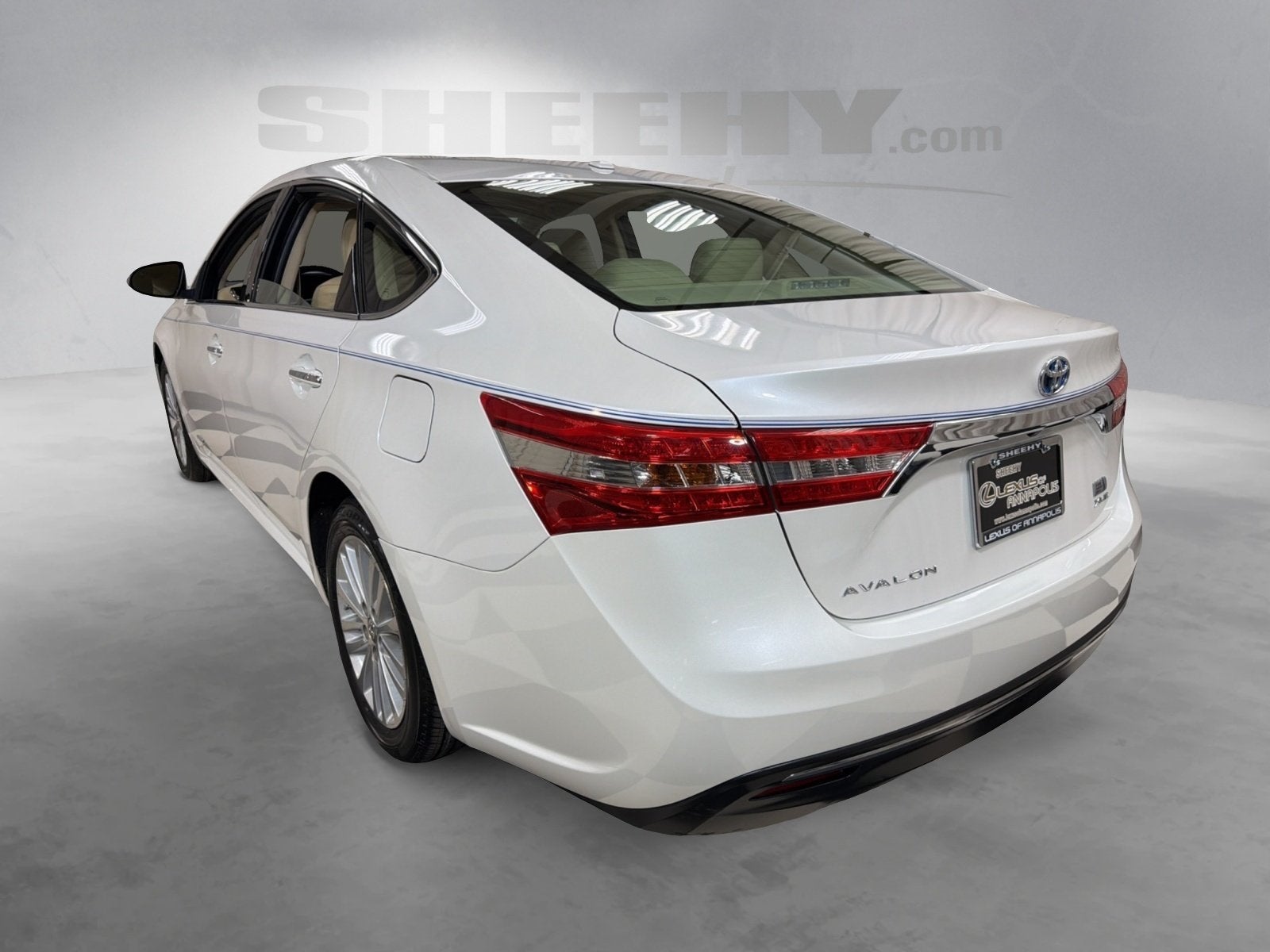 2014 Toyota Avalon Hybrid XLE Touring