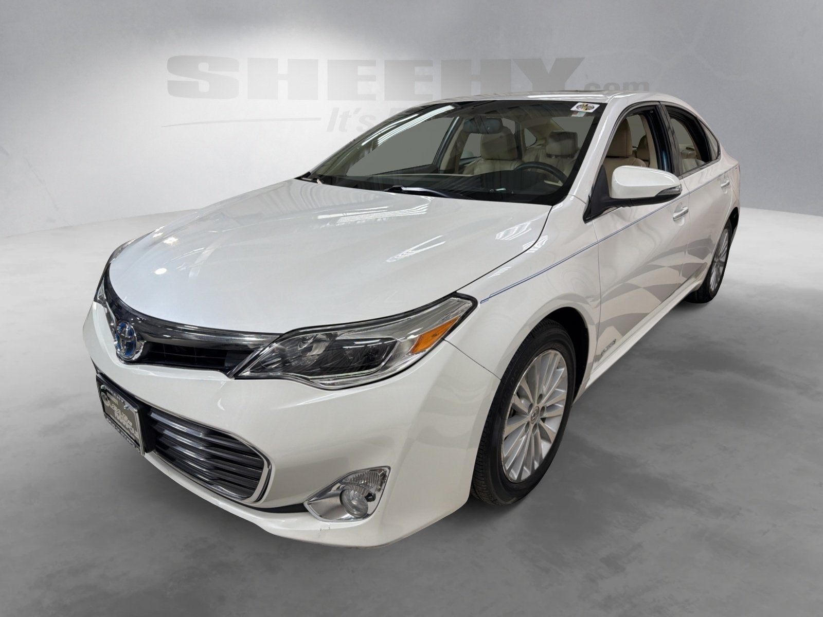 2014 Toyota Avalon Hybrid XLE Touring
