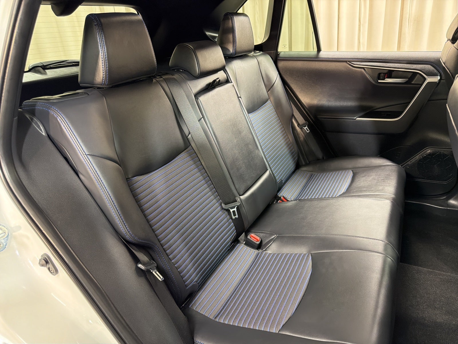 2025 Toyota RAV4 Hybrid XSE