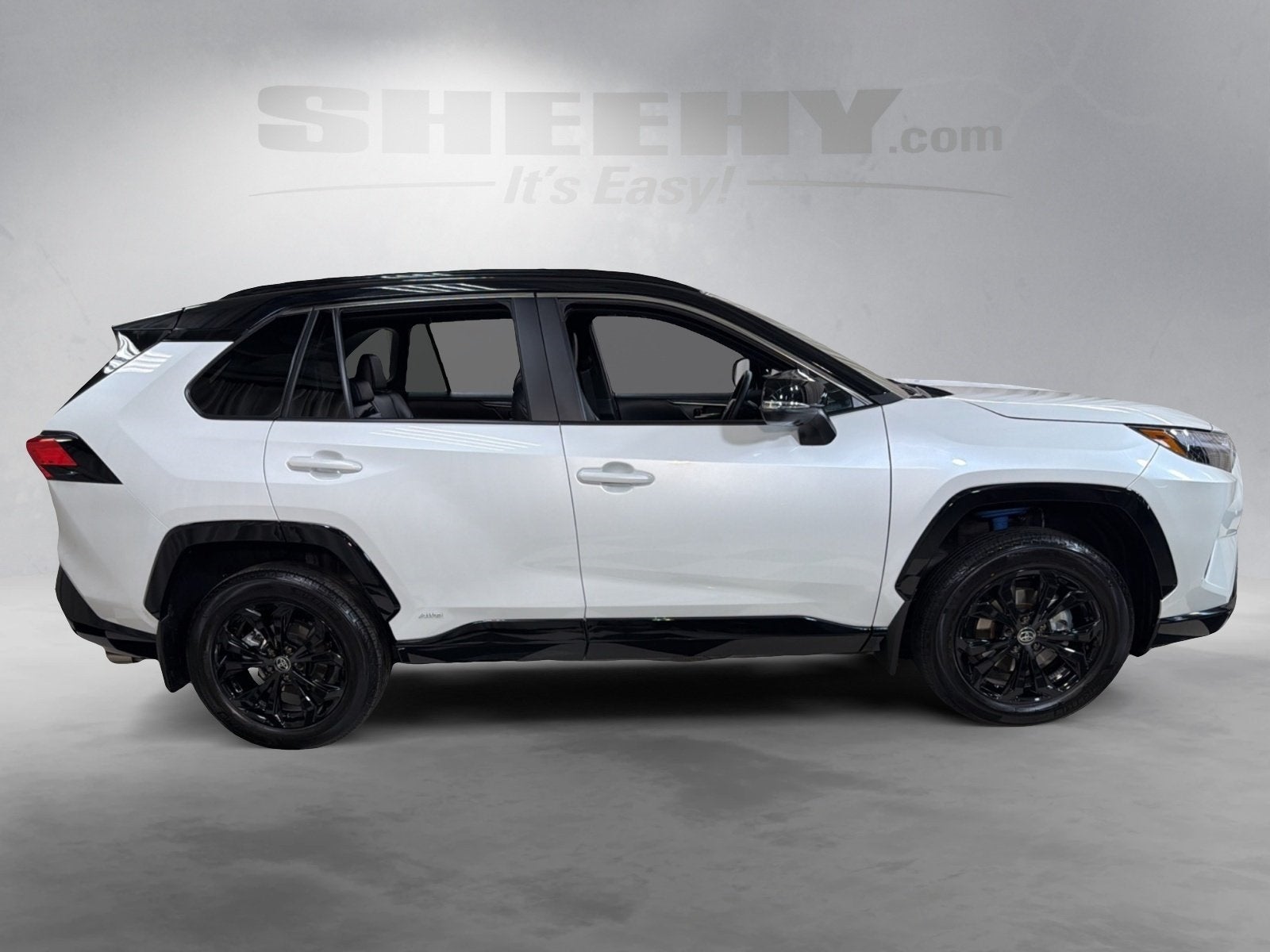 2025 Toyota RAV4 Hybrid XSE