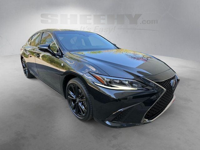 2024 Lexus ES 300h F SPORT Handling