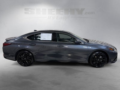 2024 Lexus ES 300h F SPORT Handling