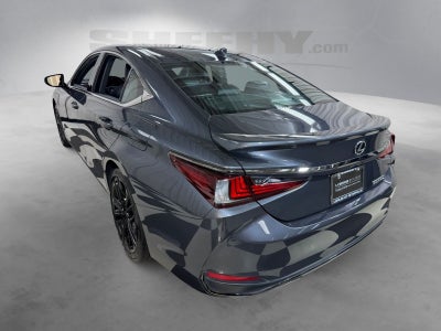 2024 Lexus ES 300h F SPORT Handling