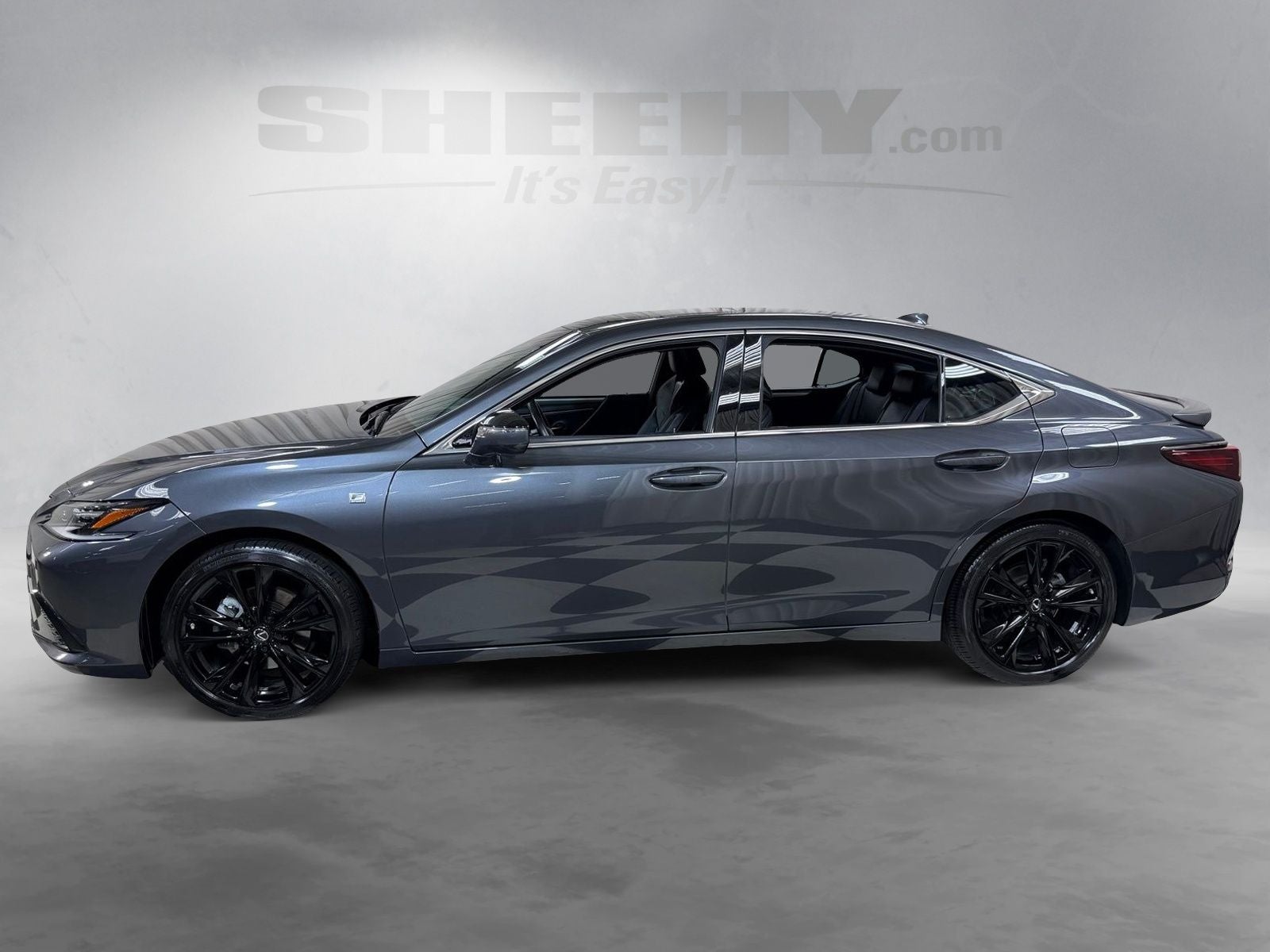 2024 Lexus ES 300h F SPORT Handling
