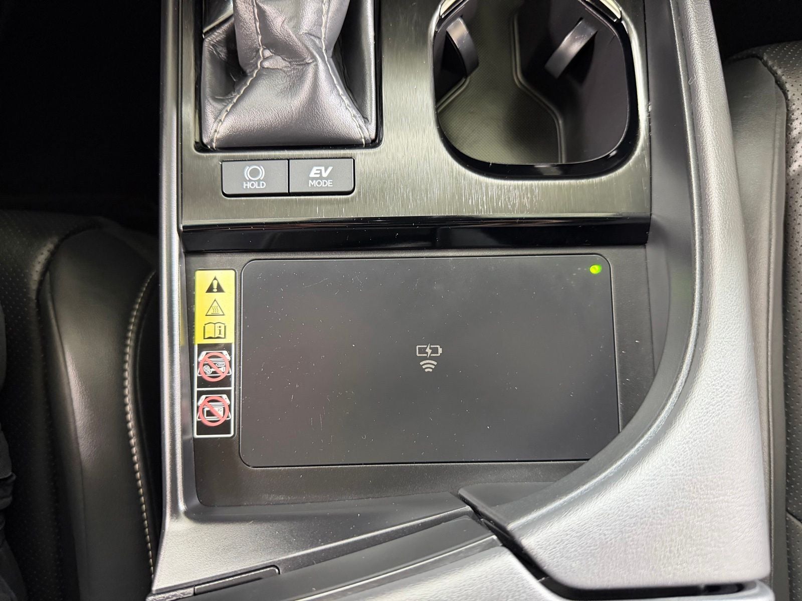 2024 Lexus ES 300h F SPORT Handling