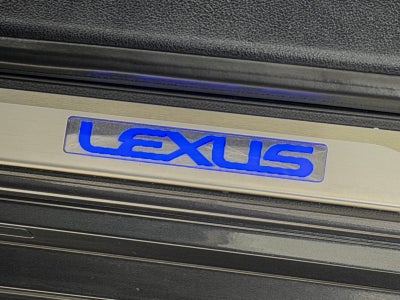 2024 Lexus ES 300h F SPORT Handling