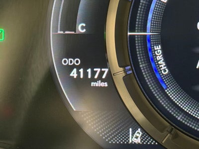 2024 Lexus ES 300h F SPORT Handling