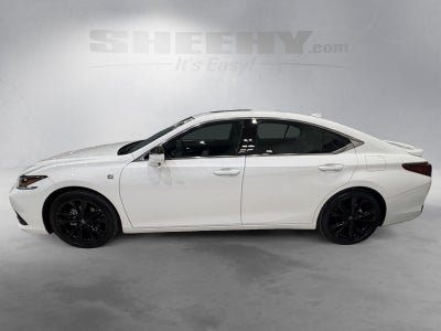 2024 Lexus ES 300h F SPORT Handling