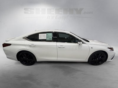 2024 Lexus ES 300h F SPORT Handling