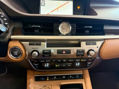 2017 Lexus ES 350